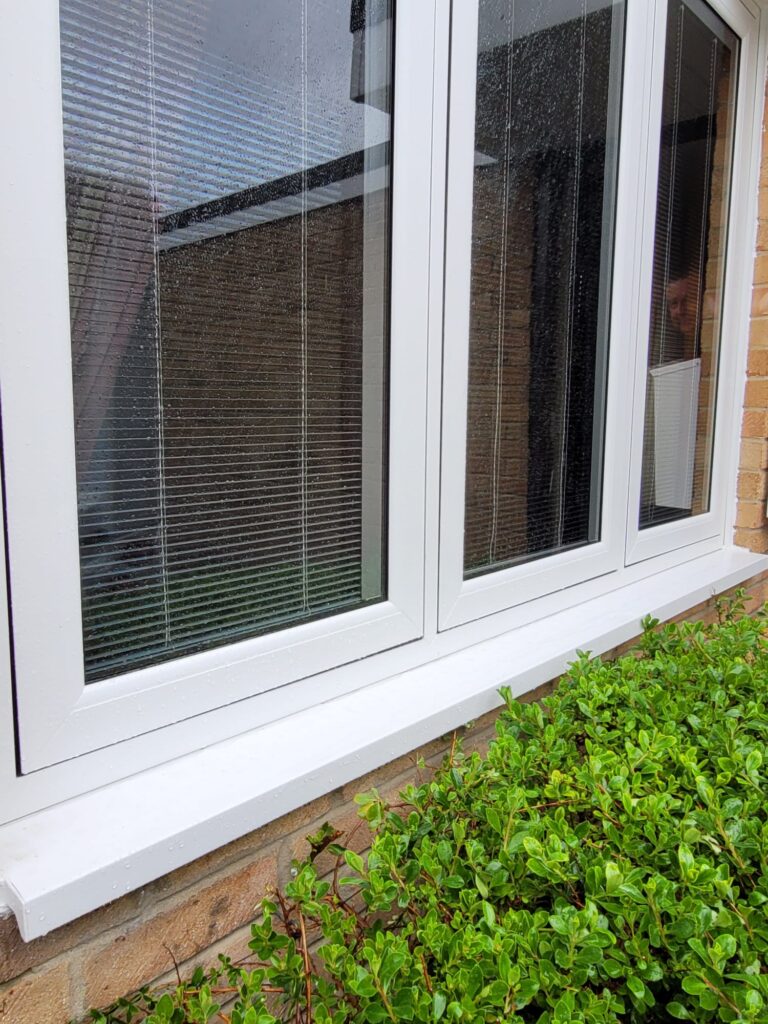 New and Replacement Double Glazed Windows HomeGuard LTD